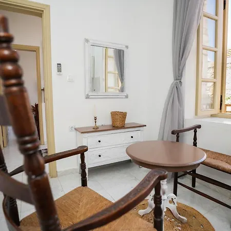 Mansion House بيت للعطل Chalki Town