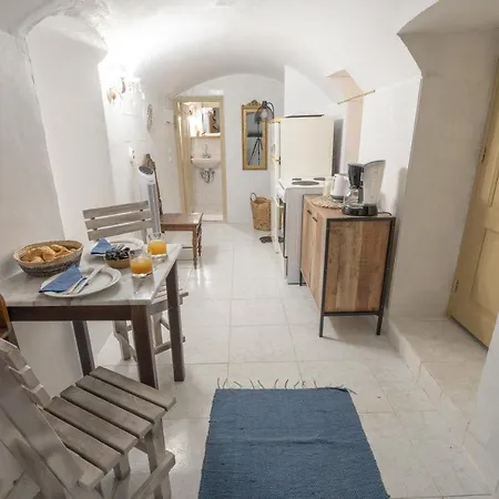 بيت للعطل Mansion House