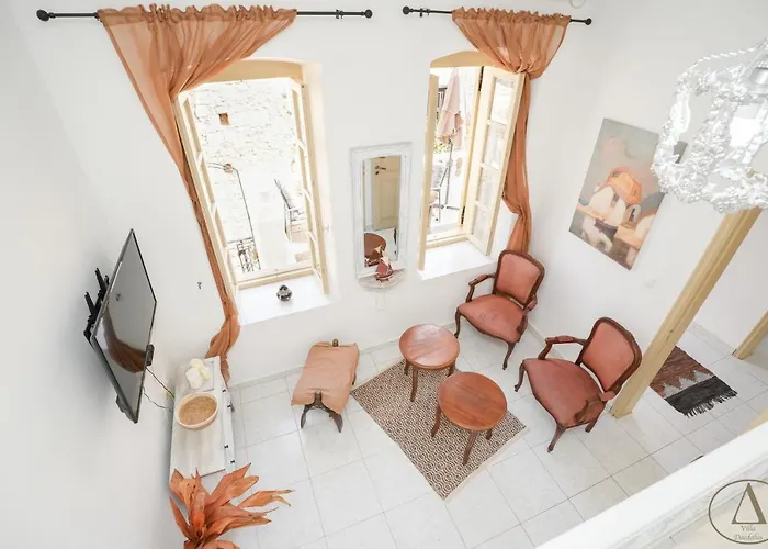 بيت للعطل Mansion House