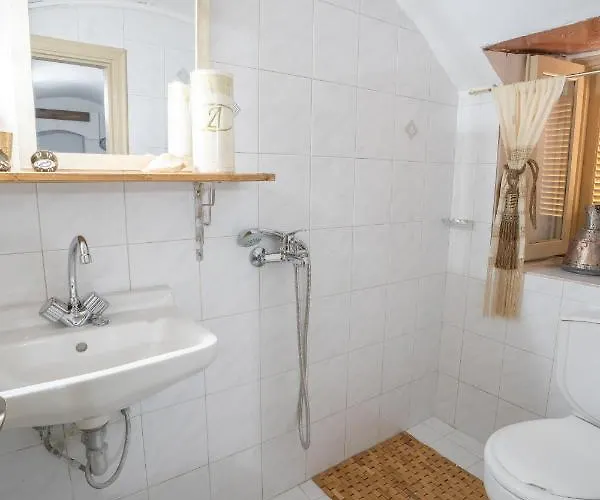 بيت للعطل Mansion House Chalki Town