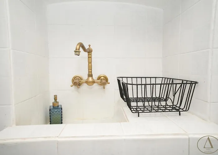 بيت للعطل Mansion House