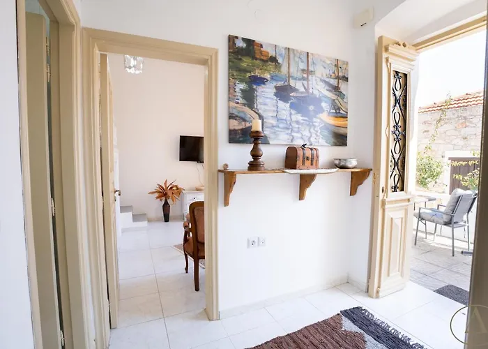 Mansion House * Chalki Town