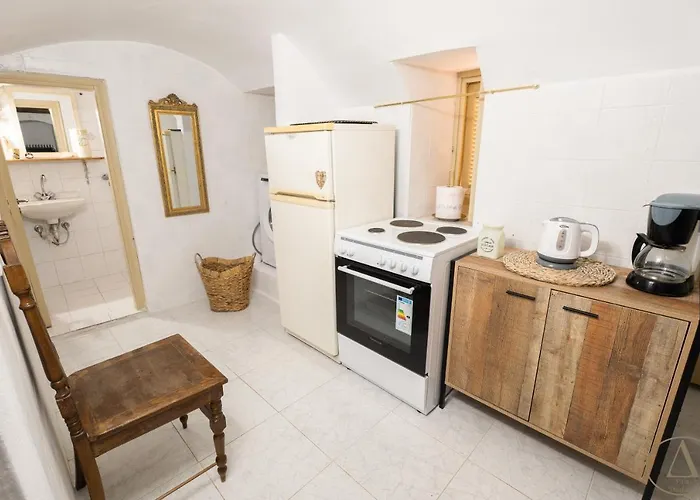 بيت للعطل Mansion House