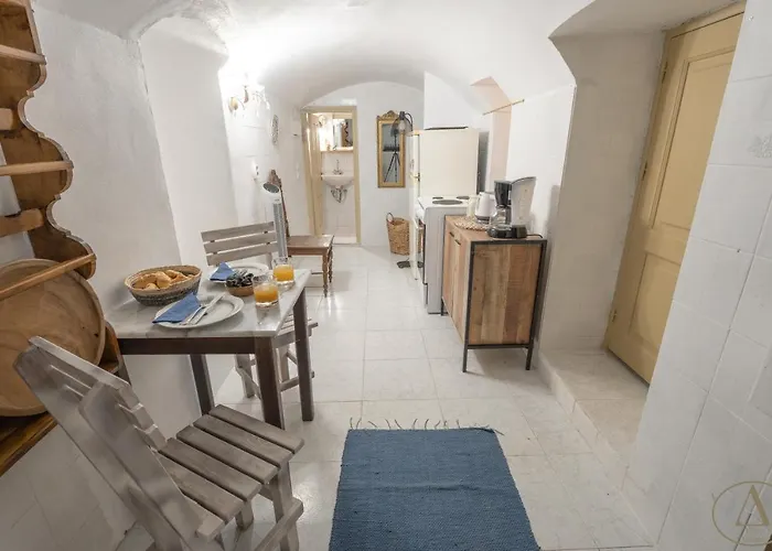 بيت للعطل Mansion House